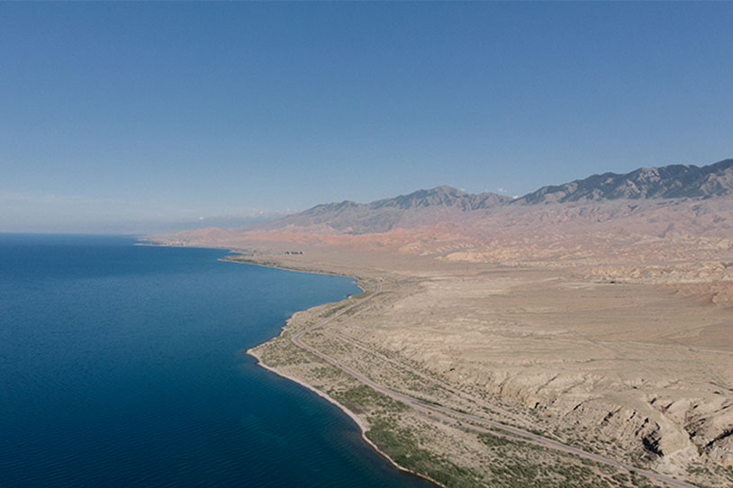 Visiting the second-largest alpine Lake in the&nbsp;world